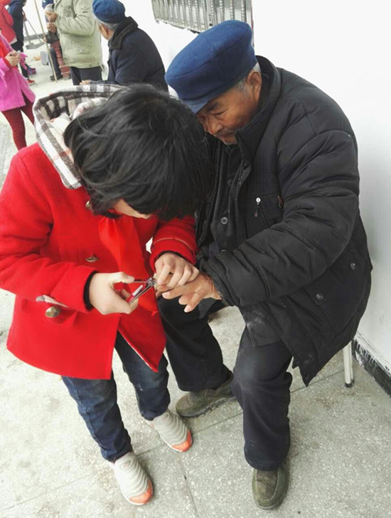 ��������ί��֯��չ��ѧ�׷� �䴫ͳ �װ��ġ��